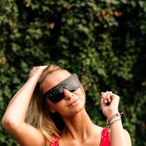 Flat Top Ladies Oversized Sunglasses Black